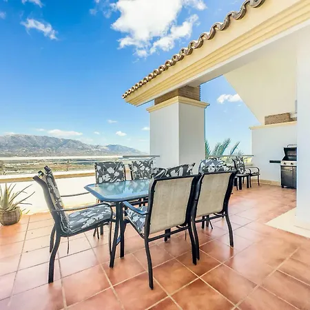 111 - Penthouse Apartment, La Cala