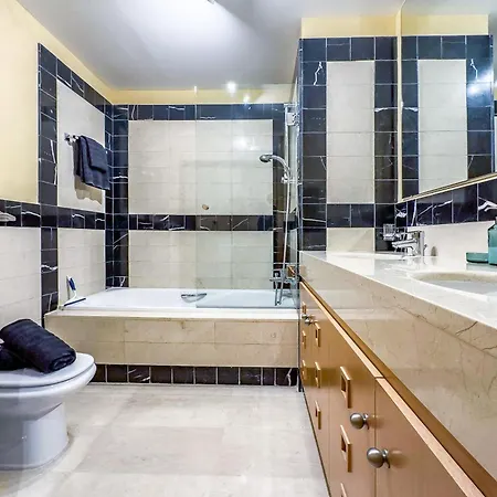 Appartement 111 - Penthouse Apartment, La Cala